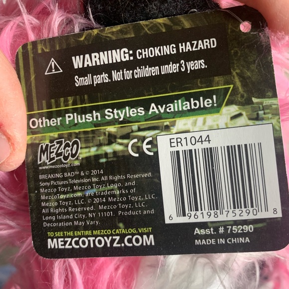 Breaking Bad Mezco Pink Teddy Bear - Picture 9 of 9